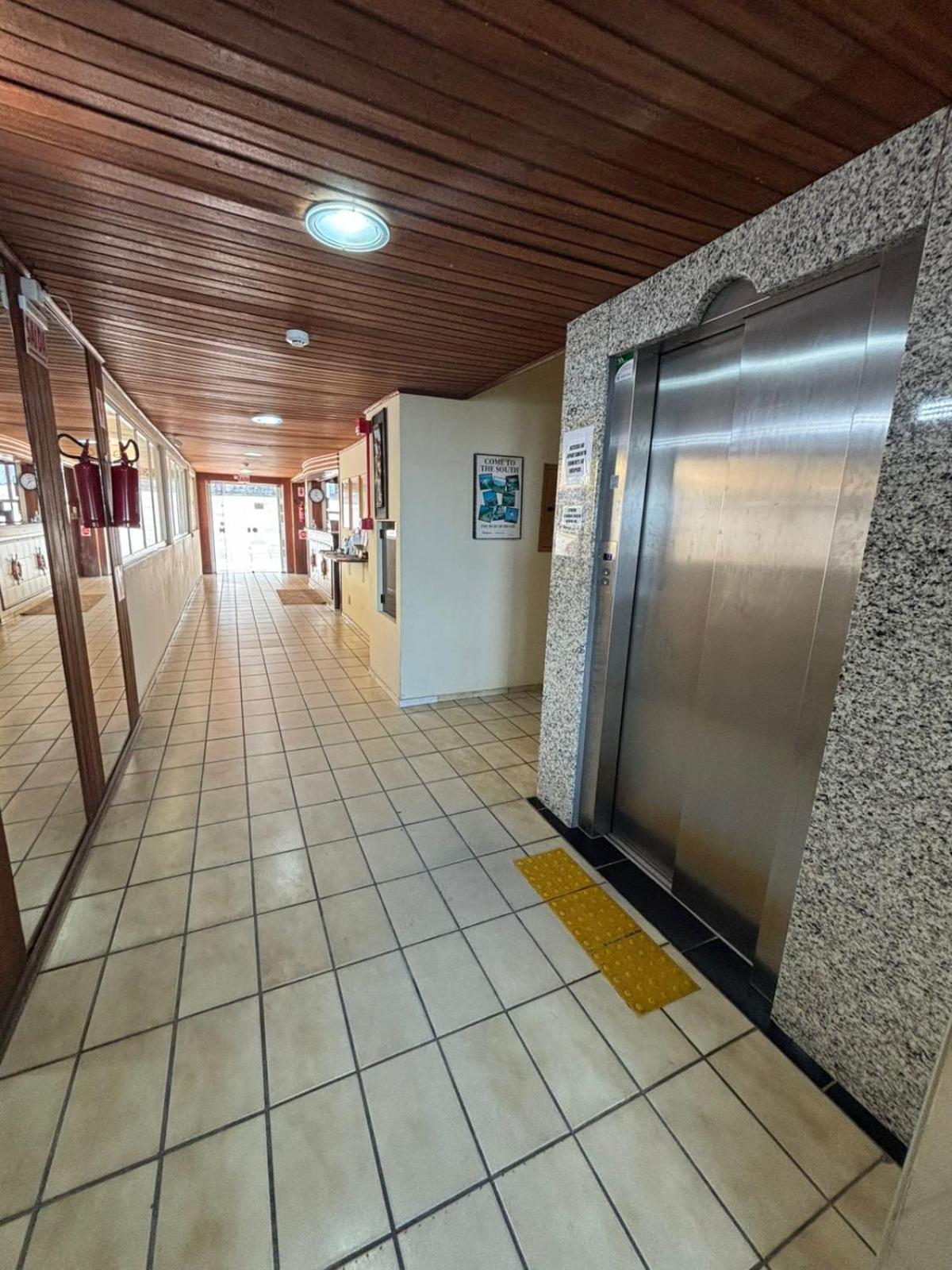 Hotel Veleiro — Fotos 2